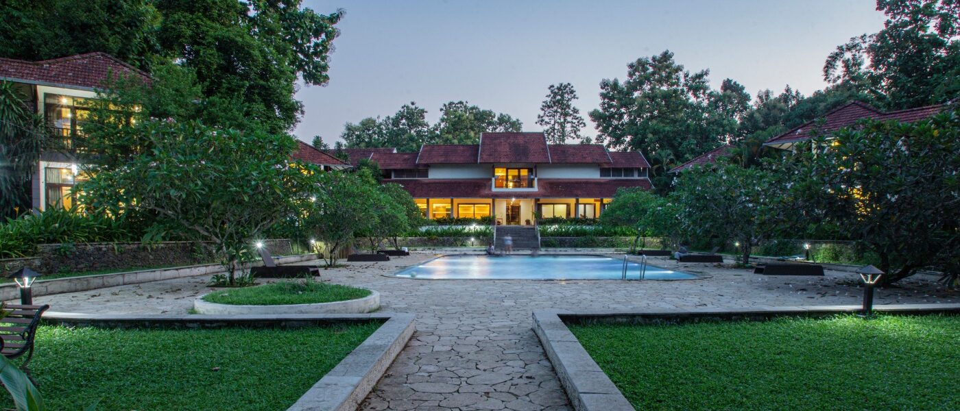 Premium resorts near Cochi